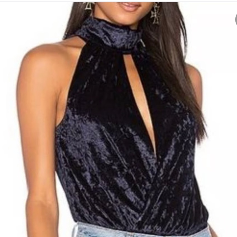 CENTRAL PARK WEST REVOLVE Ocean Drive Velvet Keyhole Bodysuit Midnight N…